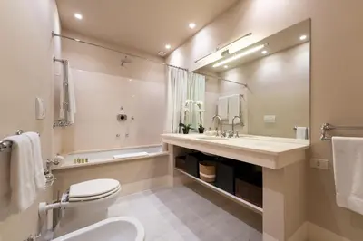 Bagno di Via del Campuccio, 72 - 300 sqm Luxurious with Parking and Private Terrace - Florence Charming Apartments
