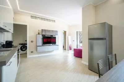 Cucina o angolo cottura di 5 Minuti Stazione Luxury Firenze - Modern & Stylish Apartment
