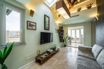 TV o dispositivi per l'intrattenimento presso Penthouse with Terrace over Florence