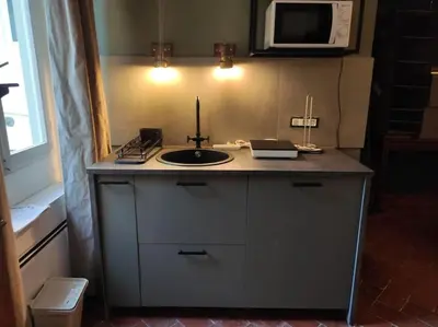 Cucina o angolo cottura di Lovely portion of property near Piazza Santo Spirito