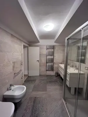 Bagno di San Frediano Apartment - Ampio Appartamento Deluxe per 10 Ospiti nel Cuore di Firenze