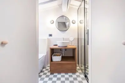 Bagno di B-suite Florence