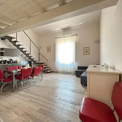 L'insolita 28 by FlorenceHospitality com