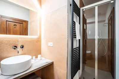 Bagno di GuestHost - Pisana 236 Suites