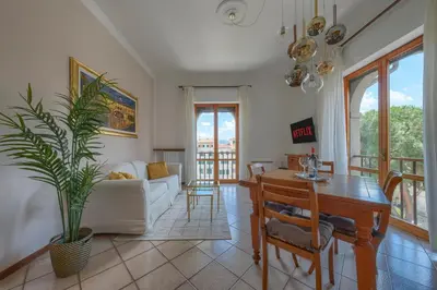 TV o dispositivi per l'intrattenimento presso Panoramic House - Elegante Appartamento Con Vista