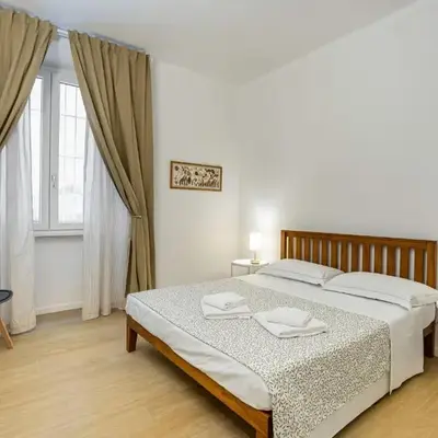 GuestHost - Giardino della Fortezza Modern Apt x6 with Patio