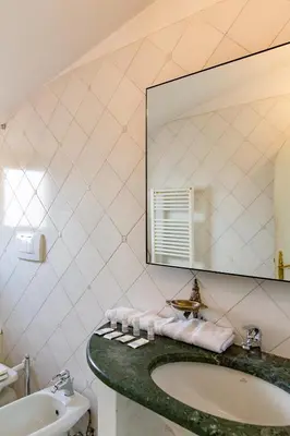 Bagno di Spectacular 1BR stunning views