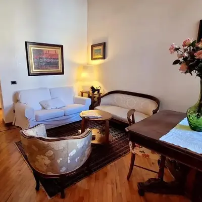 Florence Art Apartment