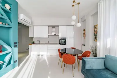 Cucina o angolo cottura di The bright apartment