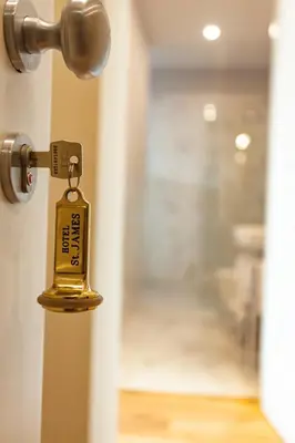 Bagno di Hotel St. James