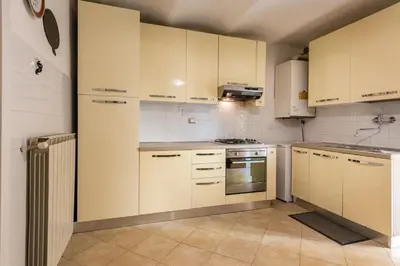 Cucina o angolo cottura di Mattonaia by Mmega