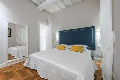 Letto o letti in una camera di Apartments Florence - Golden Grove apartment 3bd