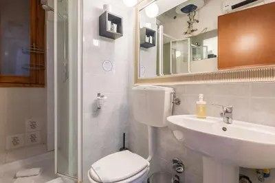 Bagno di Firenze Rentals Ponte Vecchio Flat