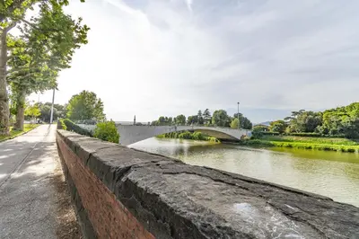 Vista sul fiume nelle vicinanze dell'appartamento