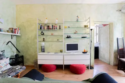 Biblioteca nell'appartamento