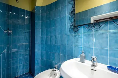 Bagno di Apartment Tacconi - Signorile Appartamento 3BDR by Hôtea