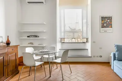 Area soggiorno di GuestHost - The Lions' Apartment in the Historic Centre x8