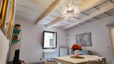 Area soggiorno di Little Sweet Home in Florence