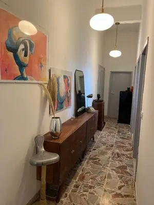 Area soggiorno di Private room in Florence
