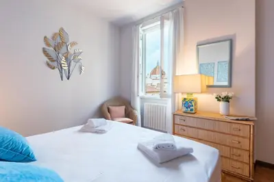 Letto o letti in una camera di Via Panzani 16, 4th Floor - Patrizia - Bright apartment 300m from Duomo and Train station