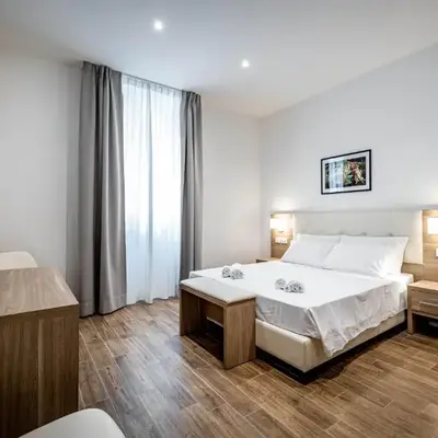 YD elegant apt with garden