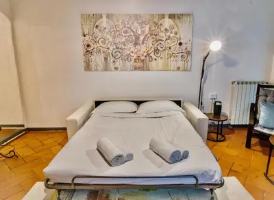Planimetria di AGNOLO APARTAMENT, 2BDR-2BTH- Firenze Centro Corte privata