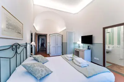 Letto o letti in una camera di UNYCA- Elegant En-suite 