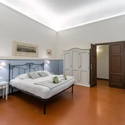 UNYCA- Elegant En-suite 