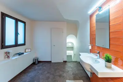 Bagno di UNYCA- Elegant Apartment 