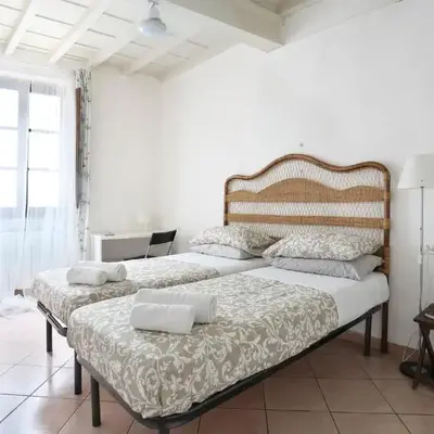Firenze Central Room For Rent