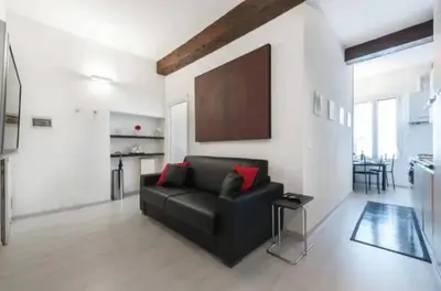Cucina o angolo cottura di Esclusivo appartamento a due passi dal Centro con Wifi e Ac