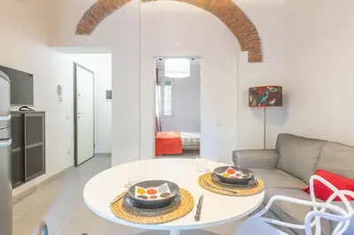 Planimetria di Bilocale con giardino privato vicino a Careggi, Cto, Meyer e tramvia T1