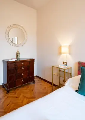 Letto o letti in una camera di Via Panzani 16, 3rd Floor - Antonella - Elegant & Spacious, 3-Bedroom in Historic Center