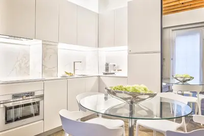 Cucina o angolo cottura di Modern Art Suite in Florence