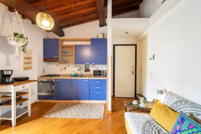 Cucina o angolo cottura di Apartment well connected to the centre