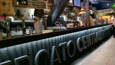 Salone o bar di Chic central flat Duomo - Market