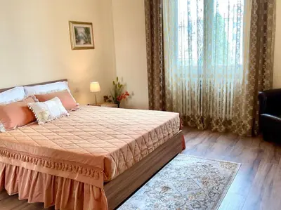 Letto o letti in una camera di Luxury Apartment with 2 Bedrooms - Florence City Center - Residenza Michelangelo