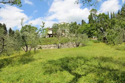 Paesaggio naturale nelle vicinanze della villa