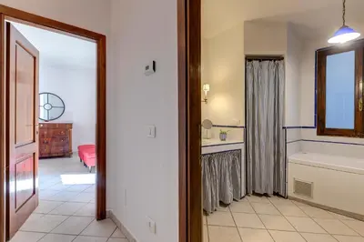 Bagno di Guelfo Apartment by Mamo Florence