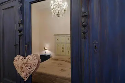 Letto o letti in una camera di Elegant Apartment Central Market SMN Station Duomo