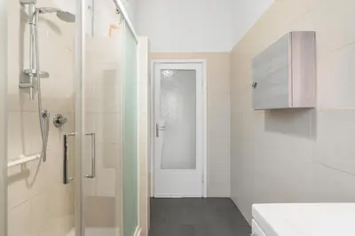 Bagno di Romina Apartment, Florence, Campo Marte