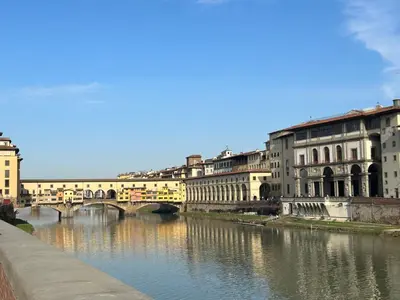 Vista sul fiume nelle vicinanze dell'appartamento