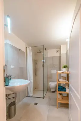 Bagno di Azzurra Elegant Apartment