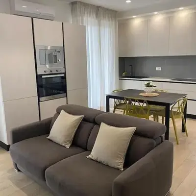 Maurizio's house