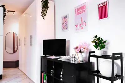 TV o dispositivi per l'intrattenimento presso Charming Studio near the center