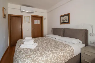 Letto o letti in una camera di In the heart of Florence
