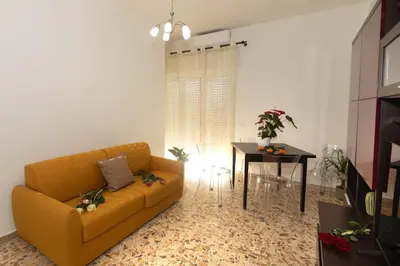 Area soggiorno di Florence Oasis Puccini & Visarno Apartment