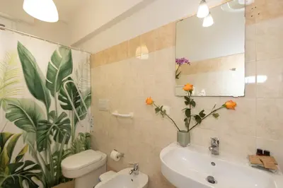 Bagno di Florence Oasis Puccini & Visarno Apartment