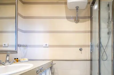 Bagno di Tower View Apartment