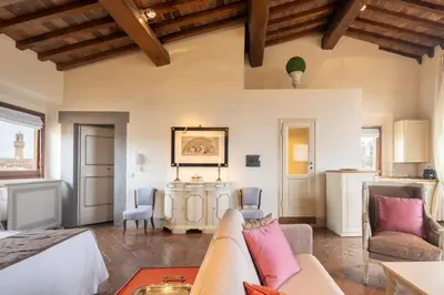 Area soggiorno di Tower View Apartment